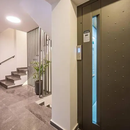 Eutopia Urban Elegant Apartment